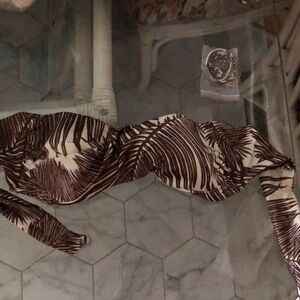 - Vince camuto bikini top